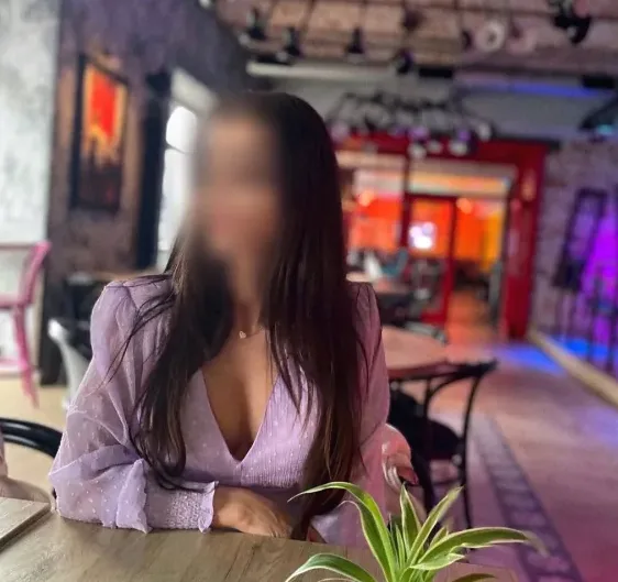 Annalena, 30