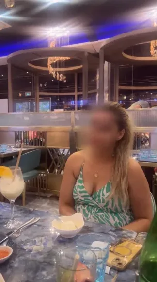 Antonia, 40