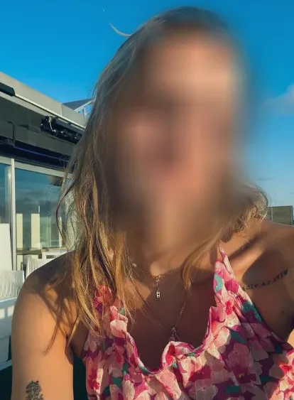 Diana, 29