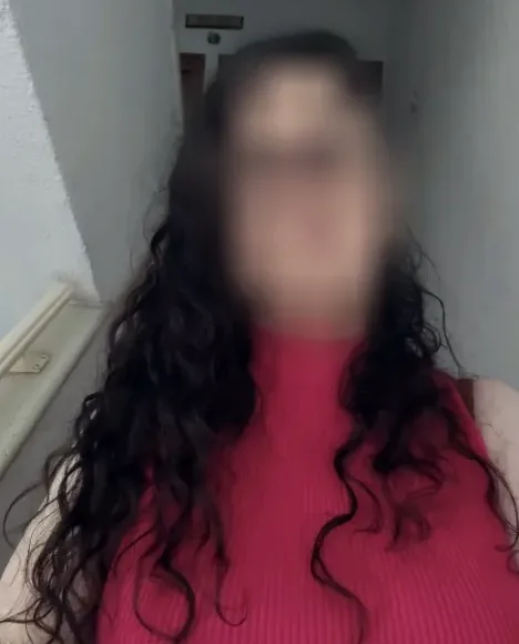 Emily, 34