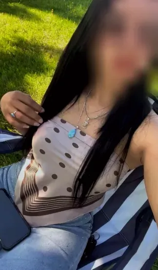 Franziska, 25
