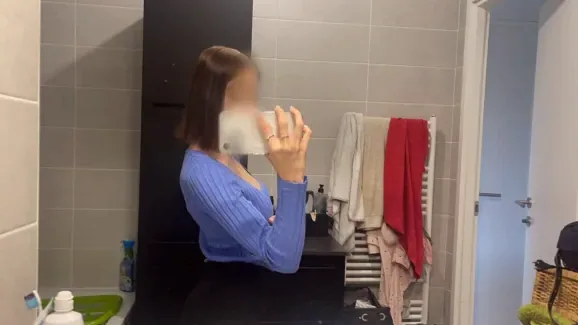 Kathleen, 21