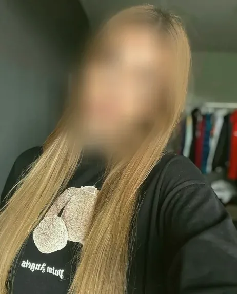 Marlene, 28