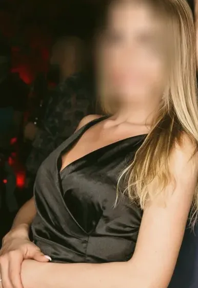 Michelle, 35