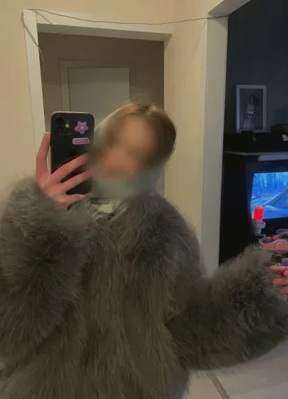 Romy, 30