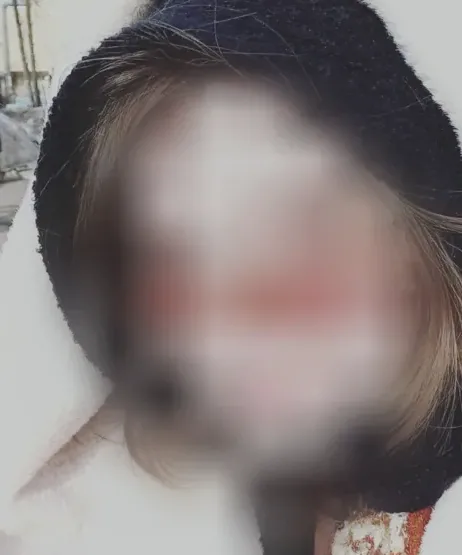 Viktoria, 19